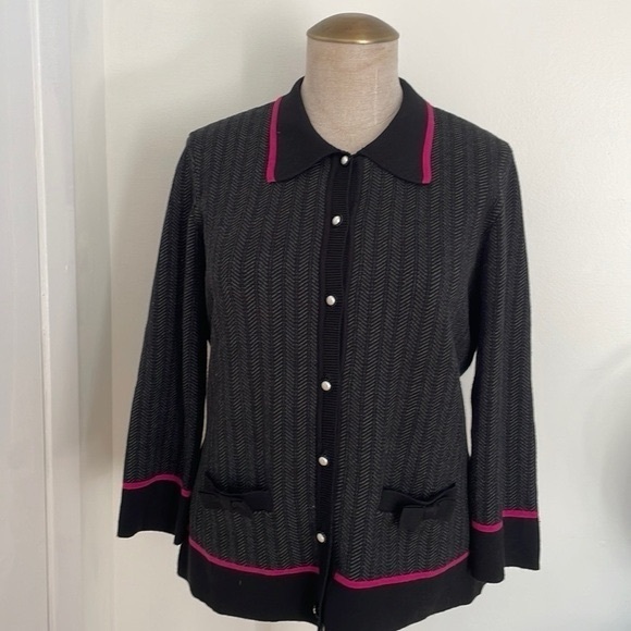 Karl Lagerfeld knit cardigan - Picture 2 of 13